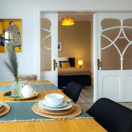 Soulscape Edler Sanierter Altbau-wohnraum Zentrumsnah Gratis Wifi Apartment Zwickau